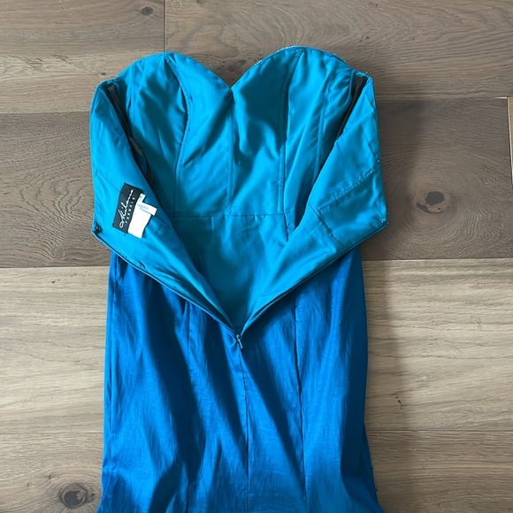 Milano Formals Teal Beaded Mermaid Formal Dress Size 8 - Picture 11 of 12